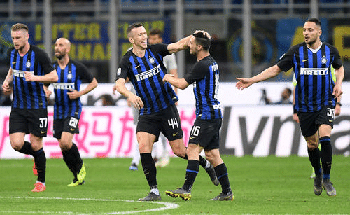 士完成角色 士完成角色